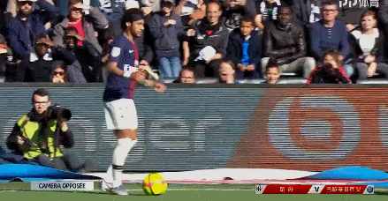 帕洛特近2场轰入5球+绝杀匈牙利，助爱尔兰抢下附加赛资格（帕洛特两战斩5球含绝杀匈牙利，力助爱尔兰锁定附加赛名额）