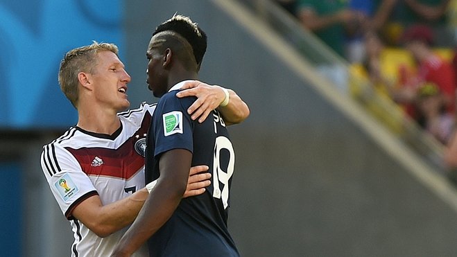 记者：米兰可能尝试冬窗送走圣地亚哥，然后再签更高效的前锋（记者：米兰考虑冬窗送走圣地亚哥，转而引进更高效前锋）