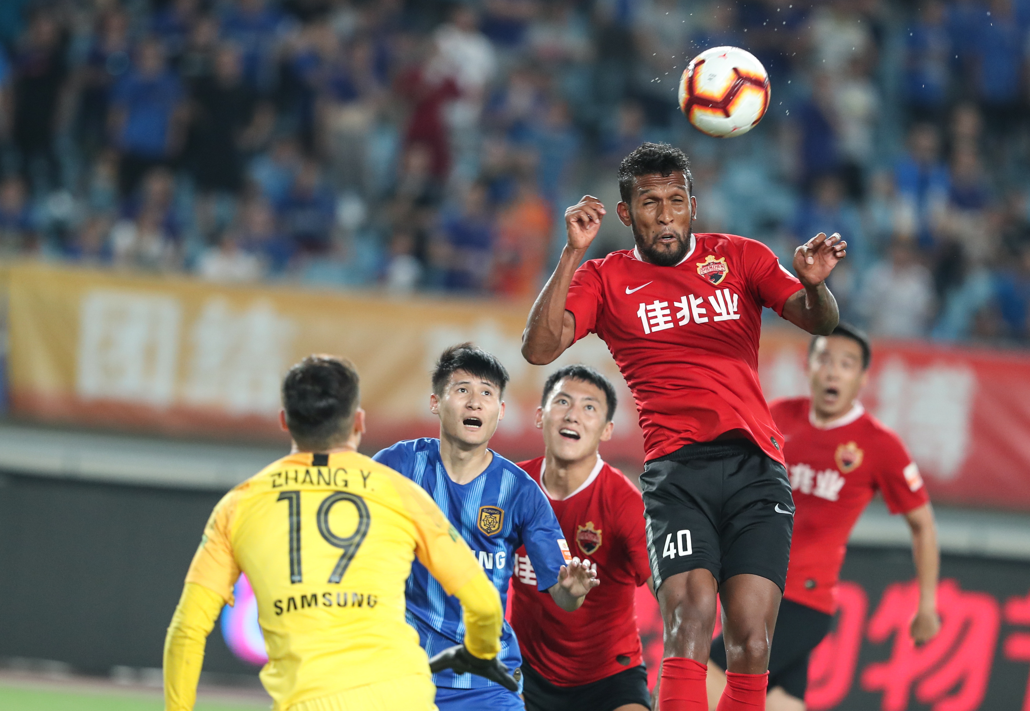 布达佩斯Major：车主兜底，Vitality 13-4 3DMAX重回胜轨（布达佩斯Major：车主发力，Vitality 13-4 轻取3DMAX重返正轨）