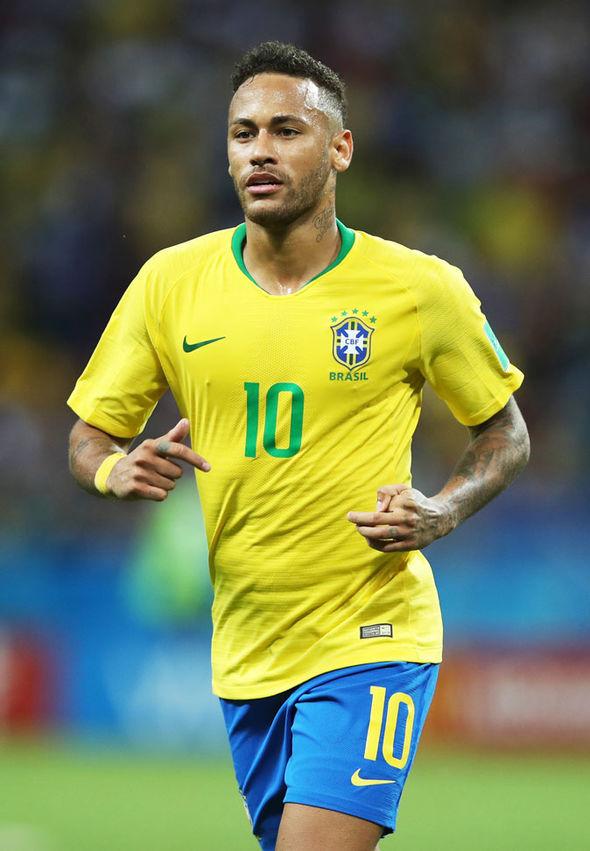 塞维利亚vs皇家贝蒂斯：阿斯皮利奎塔、索乌首发，马克-罗卡、巴尔特拉出战（塞维利亚对阵皇家贝蒂斯：阿斯皮利奎塔、索乌先发，马克-罗卡、巴尔特拉登场）