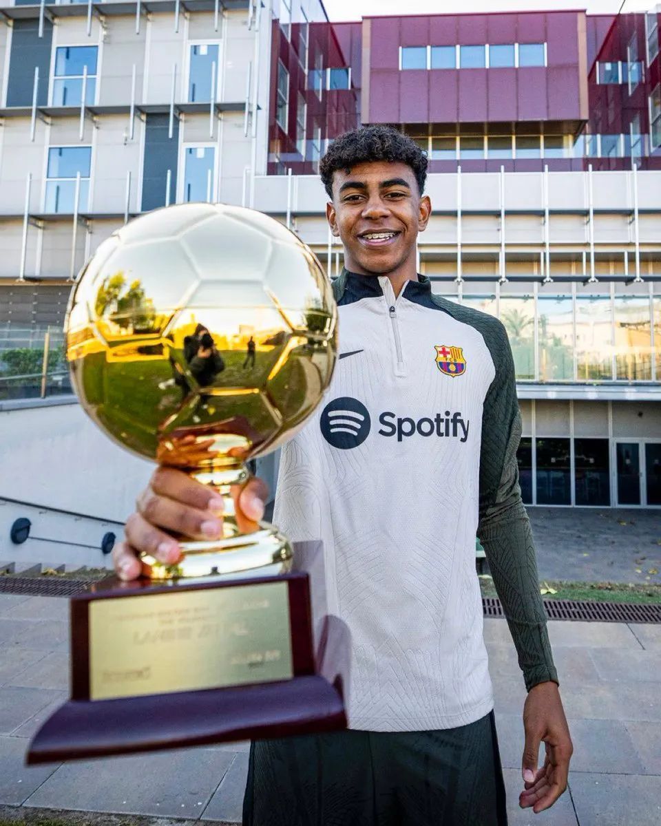 半场战报：意大利1-0挪威，皮奥破门，迪马尔科送助攻（半场：意大利暂1-0领先挪威，皮奥破门，迪马尔科奉献助攻）