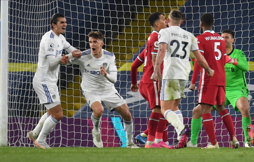 图片报：多特希望以顶薪续约施洛特贝克，但球员还在犹豫（图片报：多特欲以顶薪续约施洛特贝克，球员仍举棋不定）