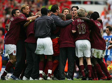 今天是北京时间2025年11月23日星期日,欢迎收看早报！（北京时间2025年11月23日星期日，欢迎关注今日早报！）