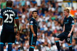 英媒：赖斯、萨利巴、特罗萨德均缺席合练，能否参加欧冠成疑（英媒称赖斯、萨利巴、特罗萨德缺席合练，欧冠出场前景不明）