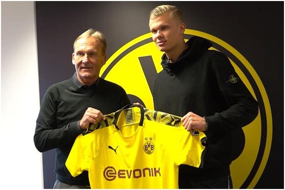 罗马诺：那不勒斯风暴已过，孔蒂如期归队准备让球队重回正轨（罗马诺：那不勒斯风波平息 孔蒂按计划归队力助球队重回正轨）