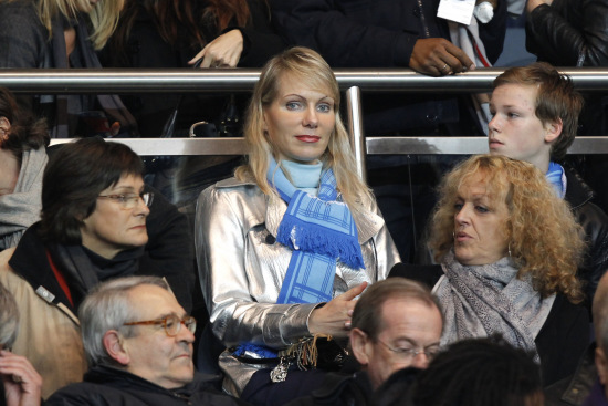 律师：巴黎需拿出1亿欧做赔偿，但姆巴佩到手只有2500万（律师称巴黎需赔付1亿欧，姆巴佩实际仅获2500万）