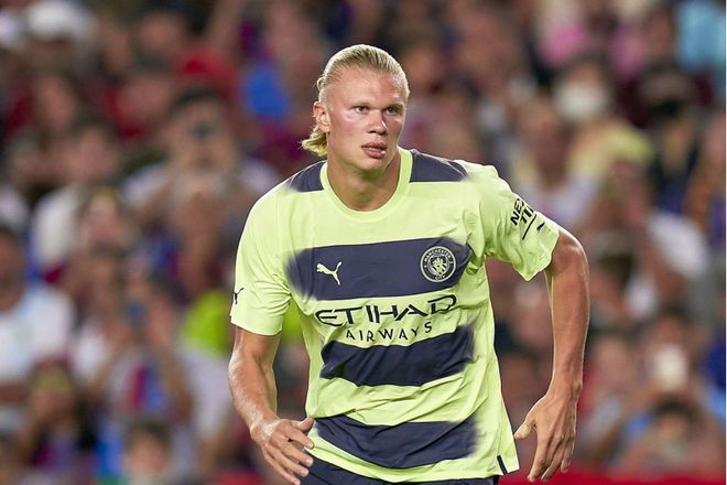 辽宁男篮王哲林末节关键表现（王哲林末节高光表现助力辽宁男篮）