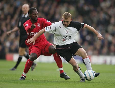 京东徐雷接替李明岗位？魏翊东：此时此刻两位都不知道安排（徐雷将接任李明职位？魏翊东回应：目前两人都不清楚安排）