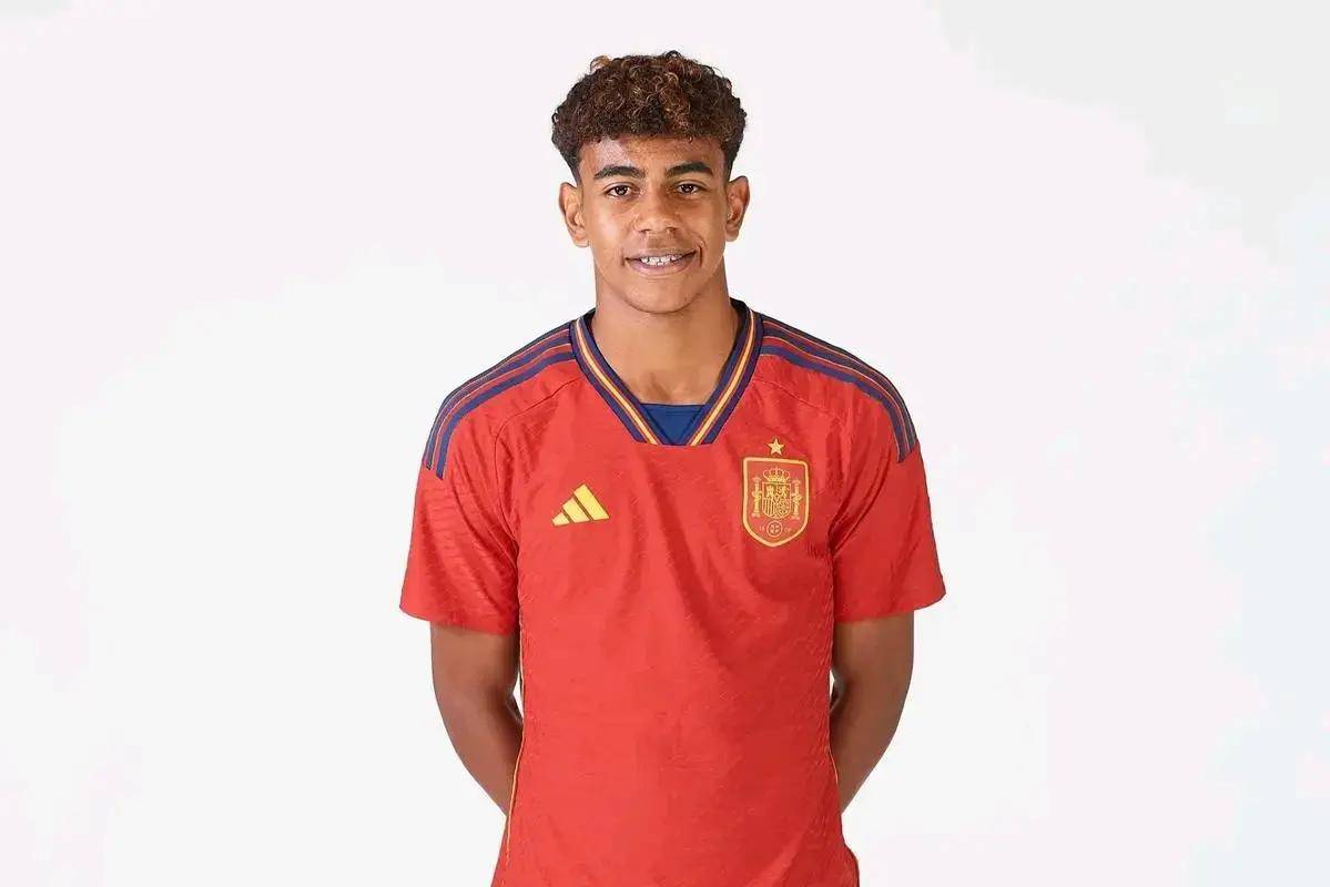 齐沃：我不相信利物浦现在的困难时刻，他们的球员能度过任何难关（齐沃：对利物浦当下低迷缺乏信心，怀疑球员能否挺过难关）