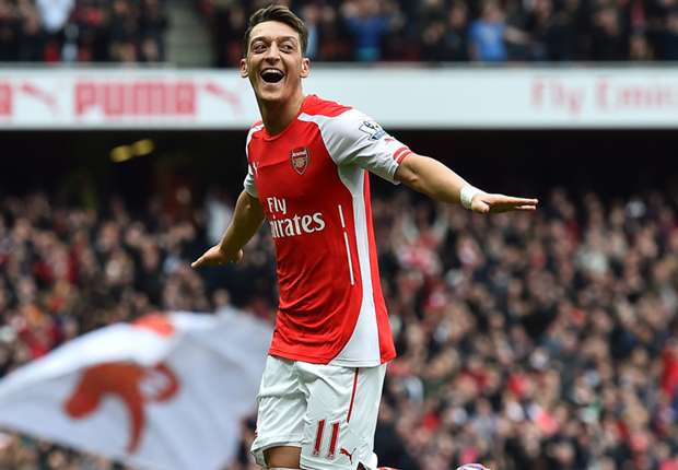 丹麦主帅：霍伊伦已完全恢复并准备就绪，此役目标直指世界杯（丹麦主帅：霍伊伦伤愈待命，此战剑指世界杯）