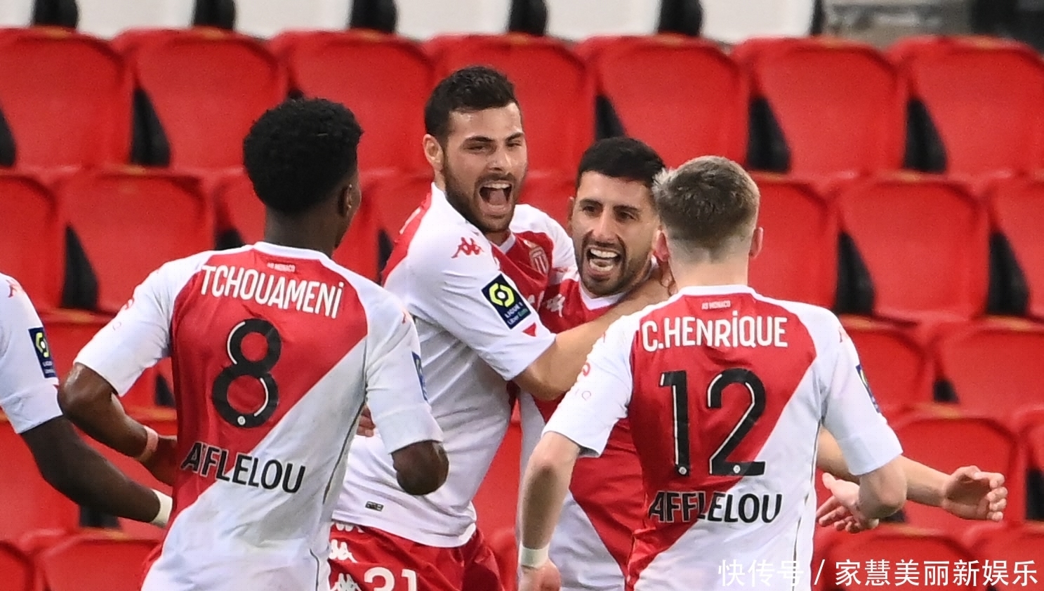 吉拉西无缘2025非洲足球先生奖，他的哥哥在社媒表达不满（吉拉西无缘2025年非洲足球先生，其兄在社交媒体表达不满）